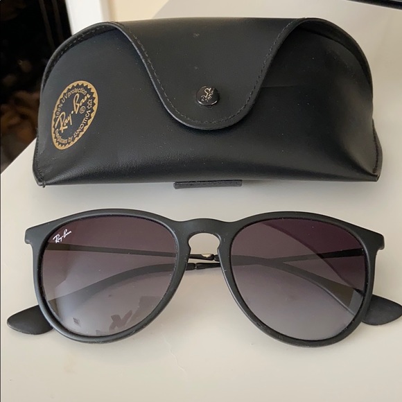 Ray Ban Sunglasses - Picture 3 of 3